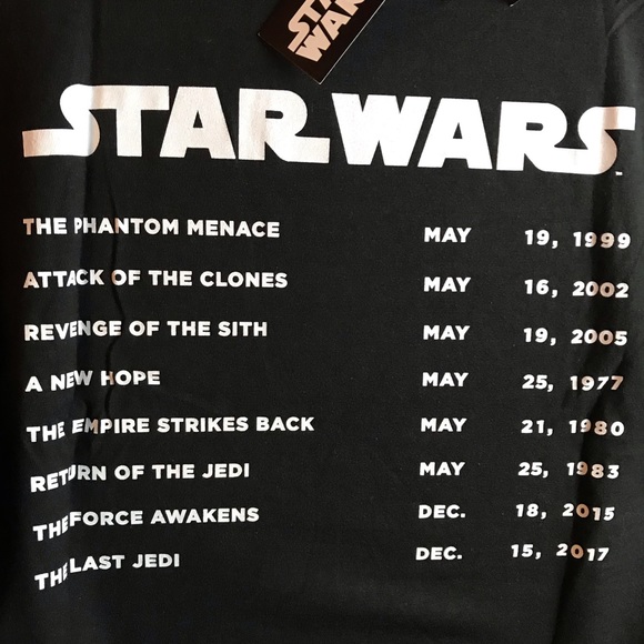 BRAND NEW STAR WARS the last Jedi Tshirt (M) - Picture 5 of 5